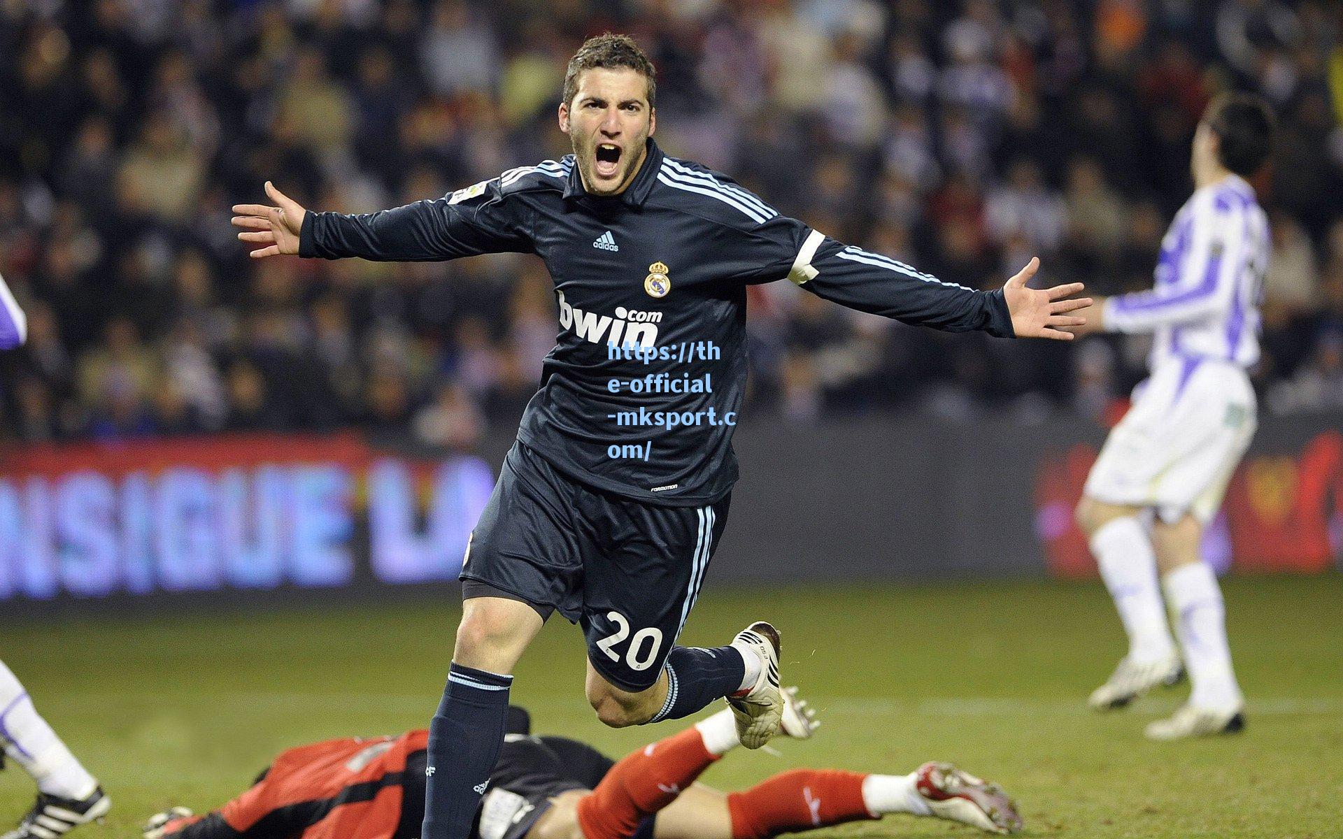 永恒的记忆，从女排巅峰到林丹军礼，体育精神如何定格时代瞬间